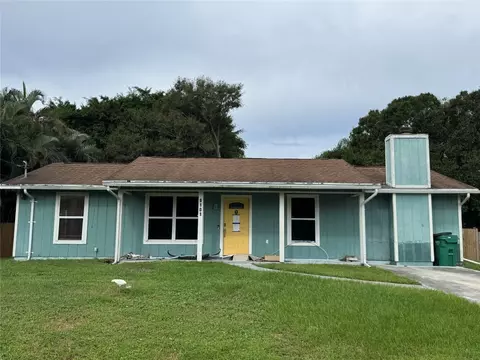 6101 Balsam Dr, Fort Pierce, FL 34982