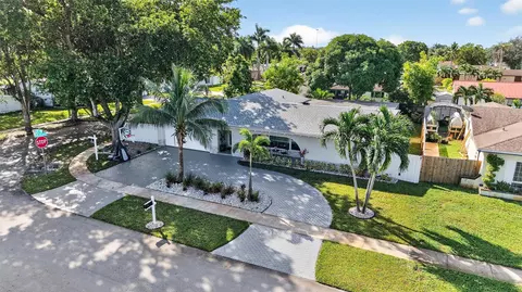 8800 NW 5th, Pembroke Pines, FL 33024