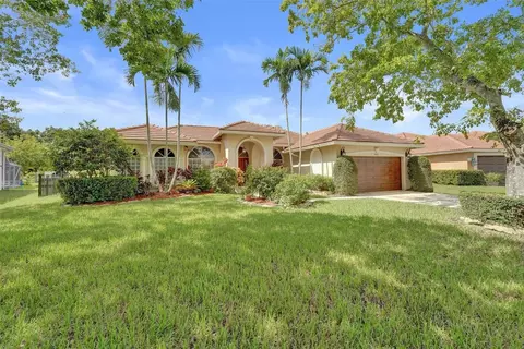 4869 Kensington, Coral Springs, FL 33076