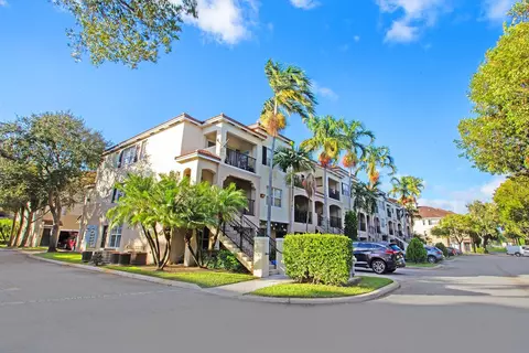 5860 W Sample Rd #204, Coral Springs, FL 33067