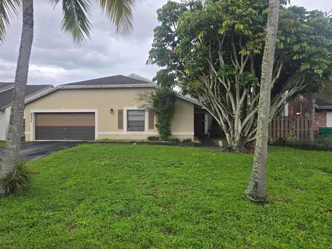 3771 NW 73rd Way, Coral Springs, FL 33065
