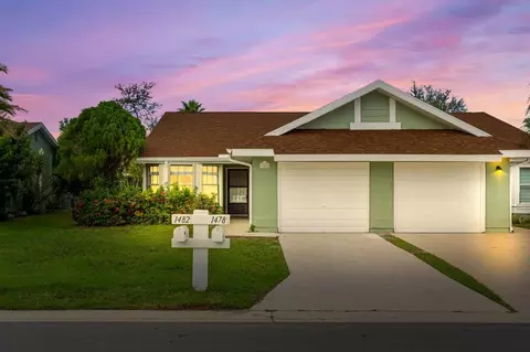 1482 SE Larkwood, Port Saint Lucie, FL 34952