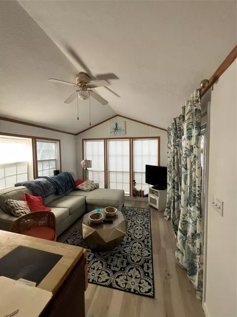 6445 SE 51st St, Okeechobee, FL 34974 photo 2