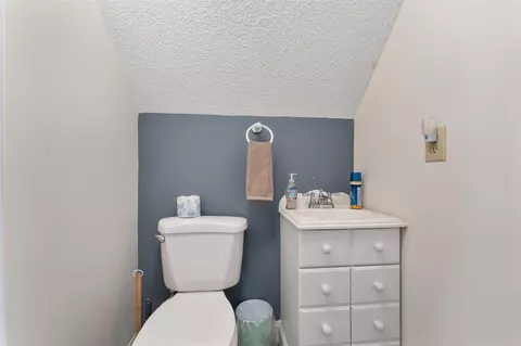 Bath - 115 Flora Ter, Florahome, FL 32140 photo 8 of 8