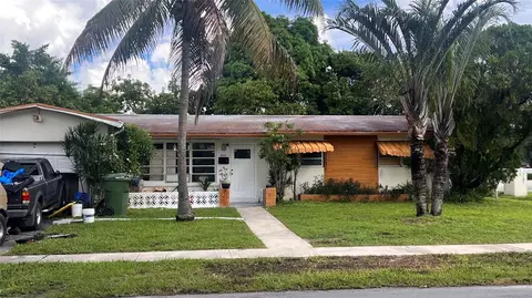 6841 SW 1st, Pembroke Pines, FL 33023