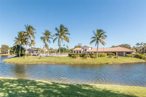 10631 NW 14 #218, Plantation, FL 33322