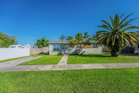 16611 SW 292nd Ter, Homestead, FL 33033