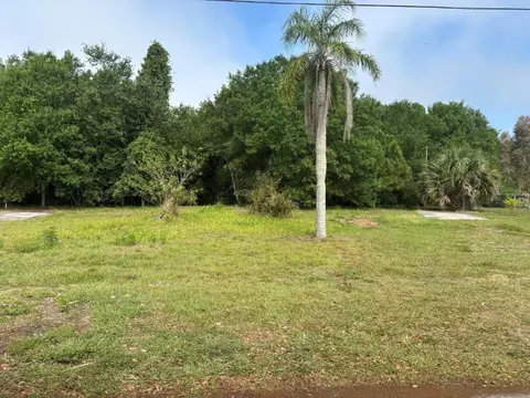 9205 SE 60th Dr, Okeechobee, FL 34974