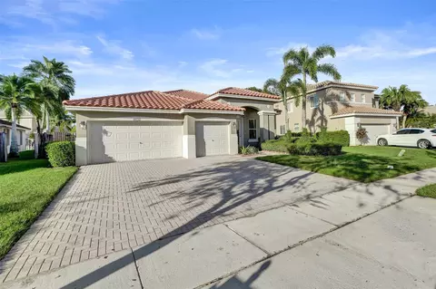 16757 NW 8th, Pembroke Pines, FL 33028