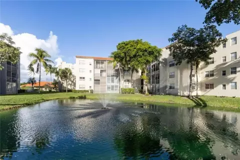 1830 SW 81 #4104, North Lauderdale, FL 33068
