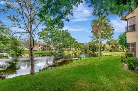 3161 Carambola Cir #2381, Coconut Creek, FL 33066