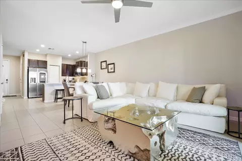 4212 N Dixie Hwy #36, Oakland Park, FL 33334