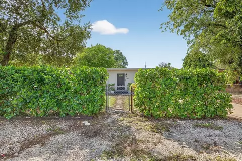 1141 SW 25th Ave, Fort Lauderdale, FL 33312
