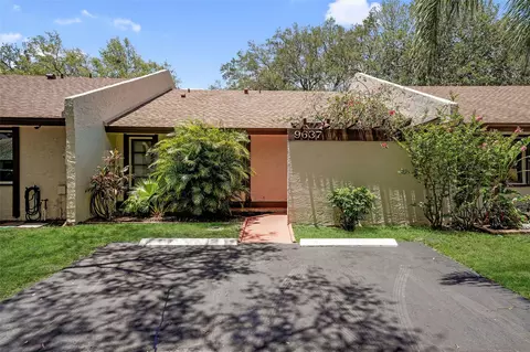 9637 NW 15th, Pembroke Pines, FL 33024