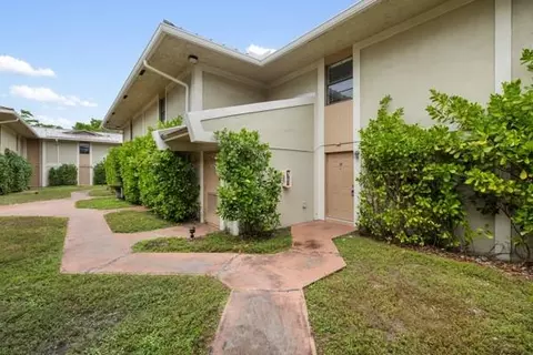 8801 W Sample #10, Coral Springs, FL 33065