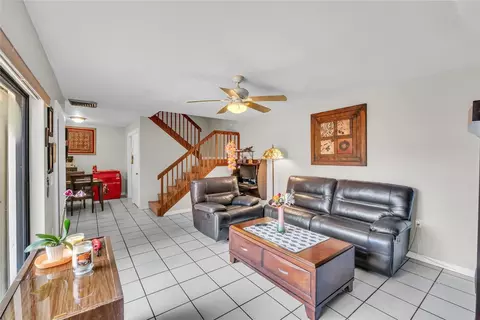 9104 19 #A, Davie, FL 33324