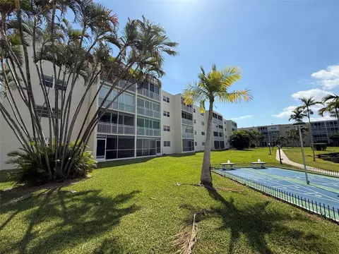 1024 SE 3rd Ave #301, Dania Beach, FL 33004