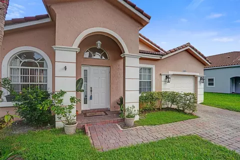 1885 NW 74th, Pembroke Pines, FL 33024