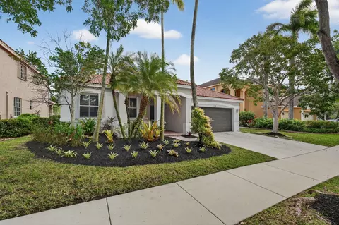 1134 Lavender Cir, Weston, FL 33327