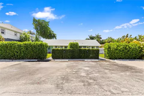 1402 NE 34th, Oakland Park, FL 33334