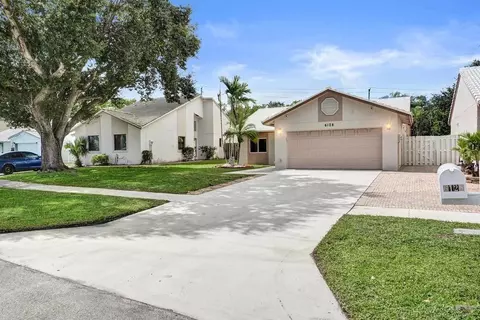 6128 Strawberry Lks, Lake Worth, FL 33463