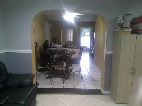 670 NW 194th Ter, Miami, FL 33169