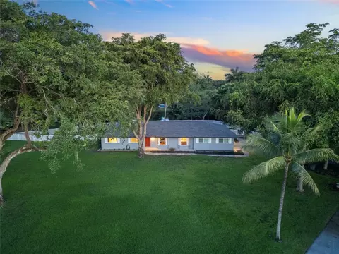 4000 109th, Davie, FL 33328
