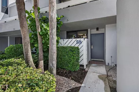 1100 SE 5th Ct #58, Pompano Beach, FL 33060