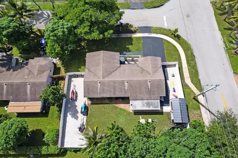 6411 SW 6th St, Margate, FL 33068