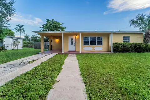 3341 NW 7th, Lauderhill, FL 33311