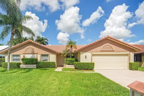 5641 Thornbluff Ave, Davie, FL 33331