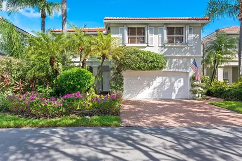 1085 W W Lk, Hollywood, FL 33019