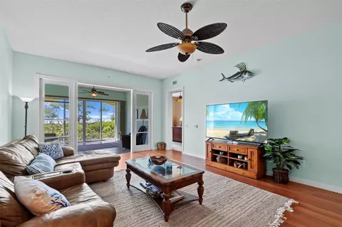 23 Harbour Isle Dr #102, Fort Pierce, FL 34949