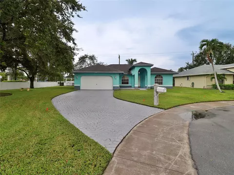 3100 NW 43rd Pl, Fort Lauderdale, FL 33309