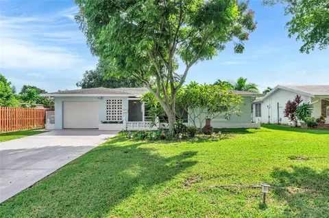 6202 NW 70th, Tamarac, FL 33321