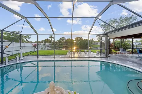 1730 NW 118th, Pembroke Pines, FL 33026