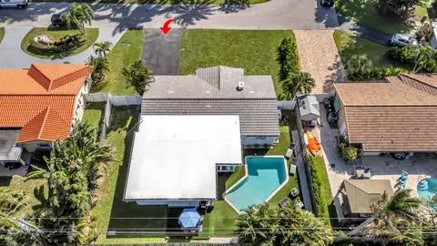 5211 NE 26th Ave, Lighthouse Point, FL 33064