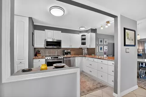 1537 E Hillsboro Blvd #138, Deerfield Beach, FL 33441