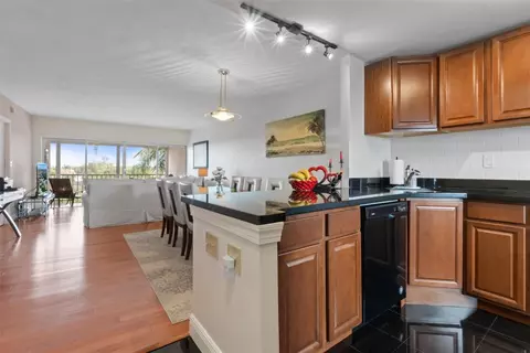 1301 E Hillsboro Blvd #505, Deerfield Beach, FL 33441