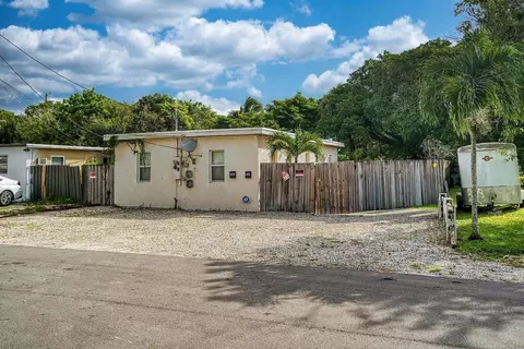 632-634 NW 14th, Fort Lauderdale, FL 33311