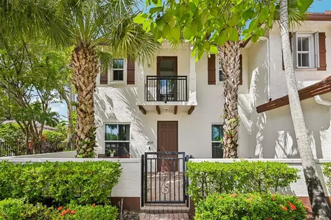 4714 Monarch Way, Coconut Creek, FL 33073