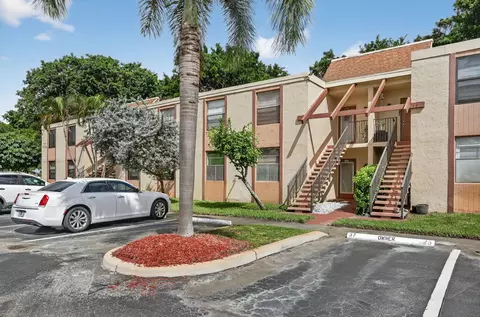 7360 NW 18th St #103, Margate, FL 33063