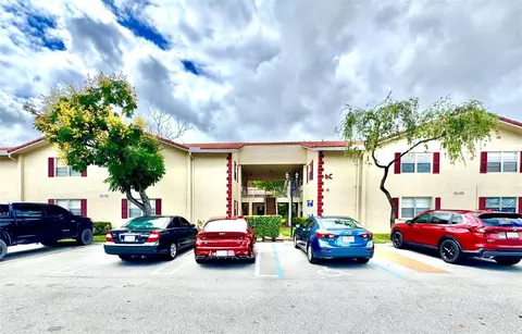 3590 N University #V-6, Coral Springs, FL 33065