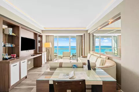 551 N Fort Lauderdale Beach Blvd #H1116, Fort Lauderdale, FL 33304