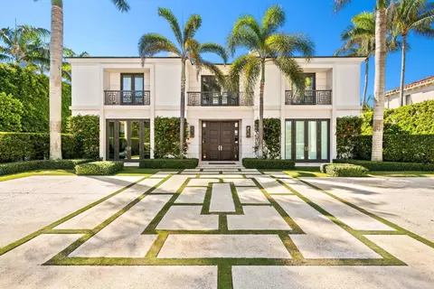 150 Kings Rd, Palm Beach, FL 33480
