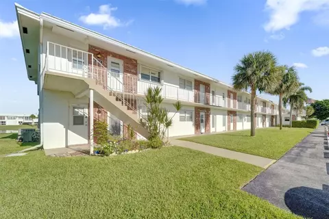 2751 E Golf Blvd #2019, Pompano Beach, FL 33064