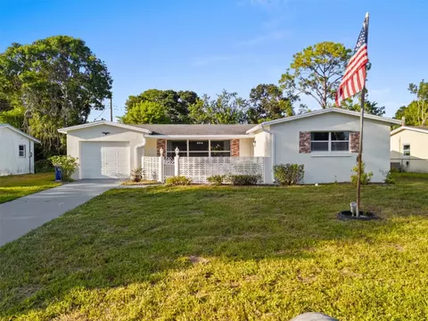 2324 1st, Vero Beach, FL 32962