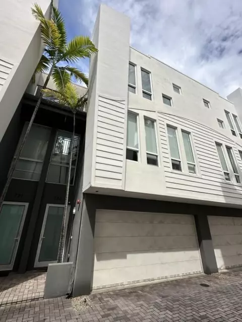 723 SE 16th, Fort Lauderdale, FL 33316