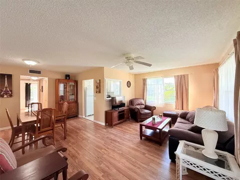 204 Oakridge M #204, Deerfield Beach, FL 33442