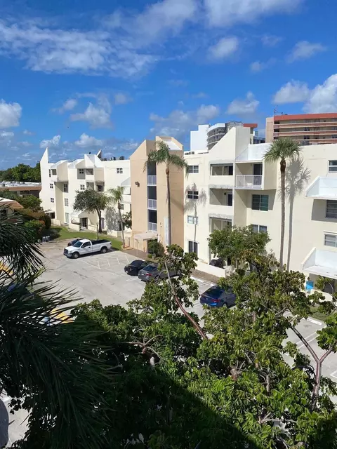 2850 NE 14th Street Cswy #401 B, Pompano Beach, FL 33062